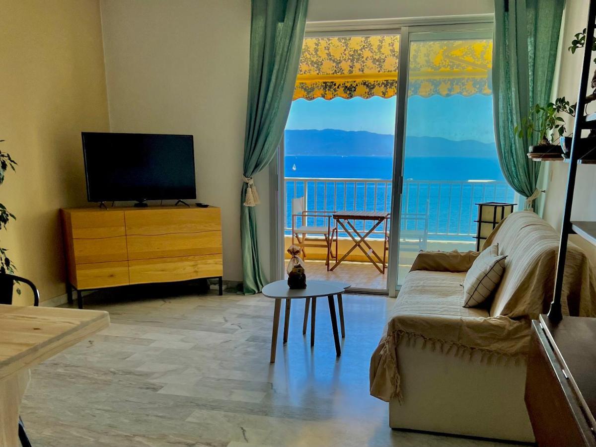 Appartement Avec Magnifique Vue Mer Ajaccio  Kültér fotó